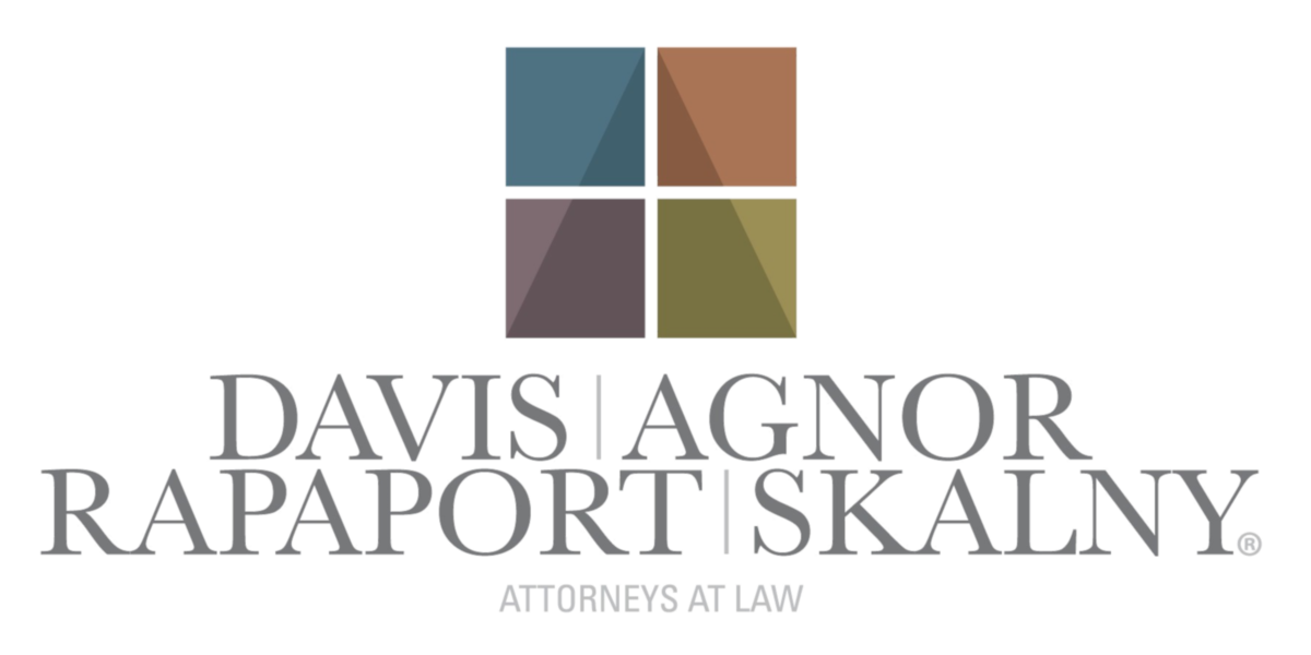 Davis, Agnor, Rapaport, Skalny Logo